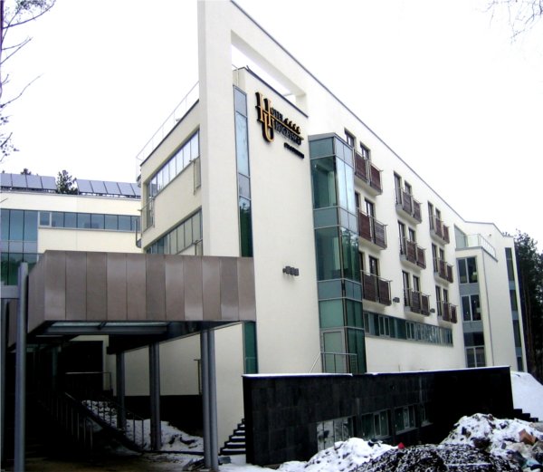 Hotel Cedzyna